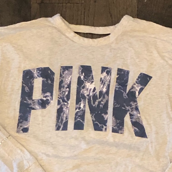Victoria’s Secret Pink T-Shirt Size Medium - Picture 2 of 8